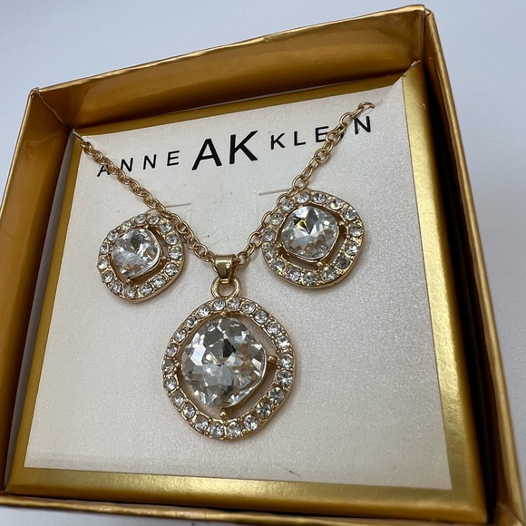 COPY - Anne Klein Necklace and Earring Set - Picture 4 of 7